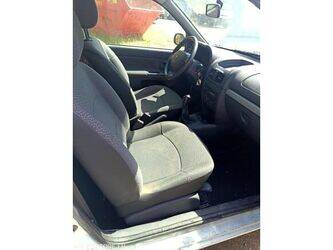 2007-renault-clio-1456776-48421442
