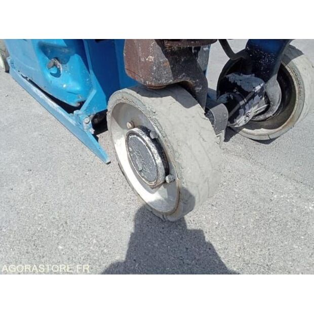 2008 جيه ال جي 2030ES-48421864