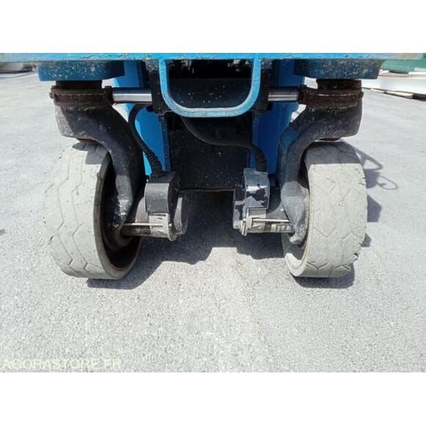 2008 جيه ال جي 2030ES-48421892
