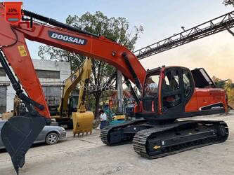 Image for TRACKED EXCAVATORS 2022 Doosan DX225