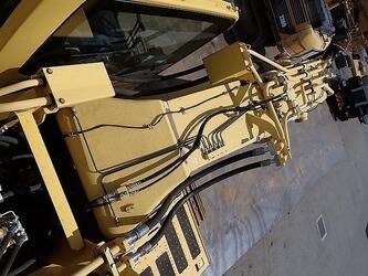 2019-komatsu-pc700lc-11-1471503-48423746