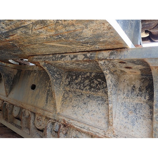 2019 Komatsu PC700LC-11-48423760