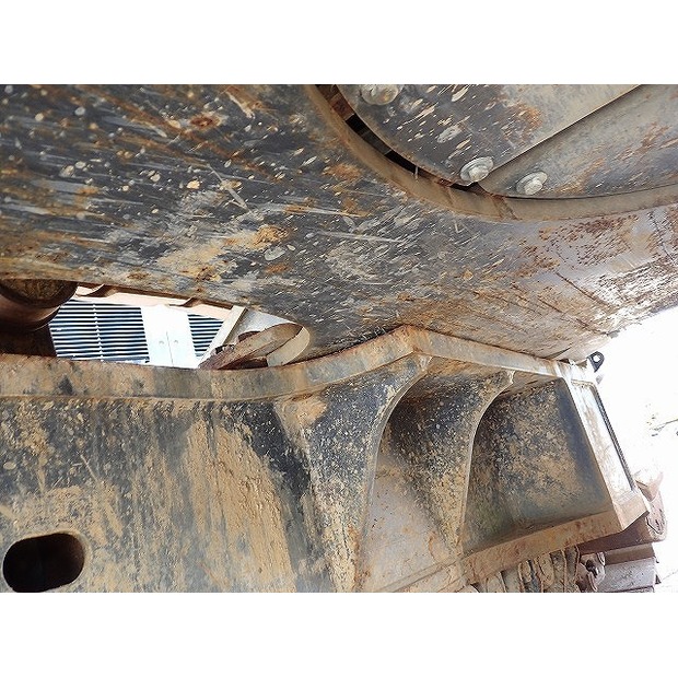 2019 Komatsu PC700LC-11-48423763