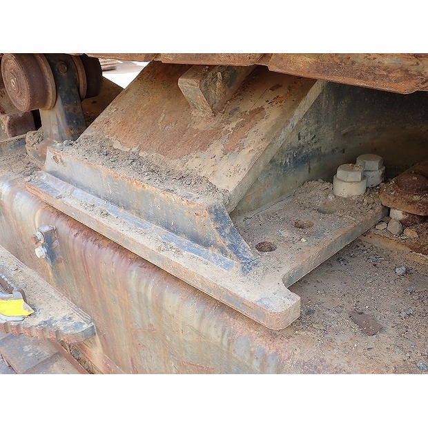 2019 Komatsu PC700LC-11-48423771