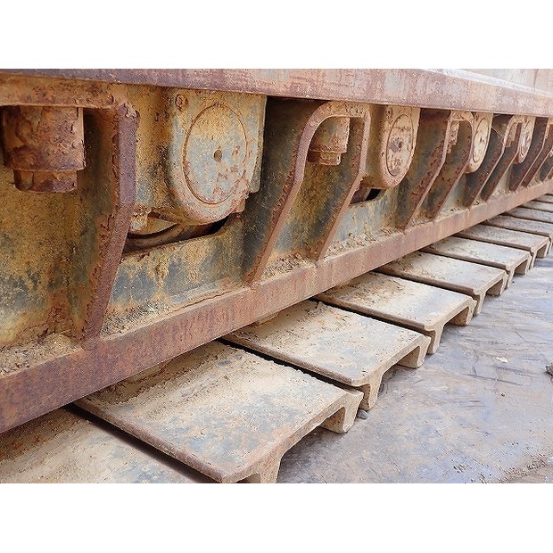 2019 Komatsu PC700LC-11-48423772