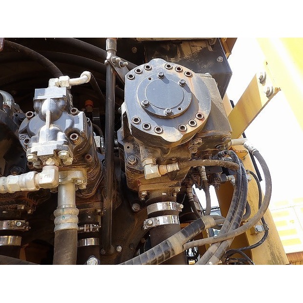 2019 Komatsu PC700LC-11-48423784