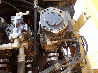 2019-komatsu-pc700lc-11-1471503-48423784