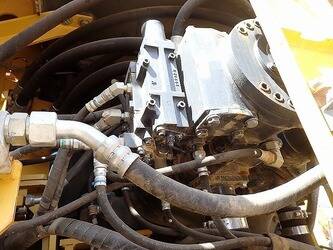 2019-komatsu-pc700lc-11-1471503-48423785