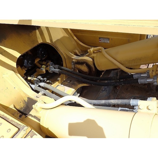 2019 Komatsu PC700LC-11-48423787