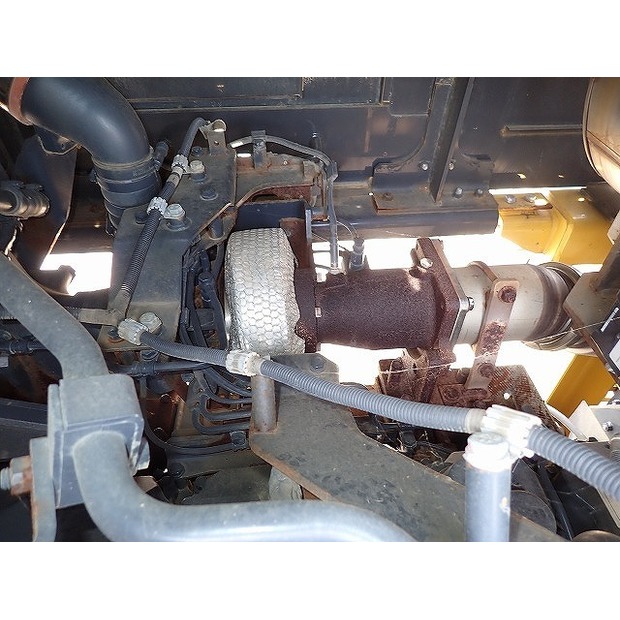 2019 Komatsu PC700LC-11-48423796