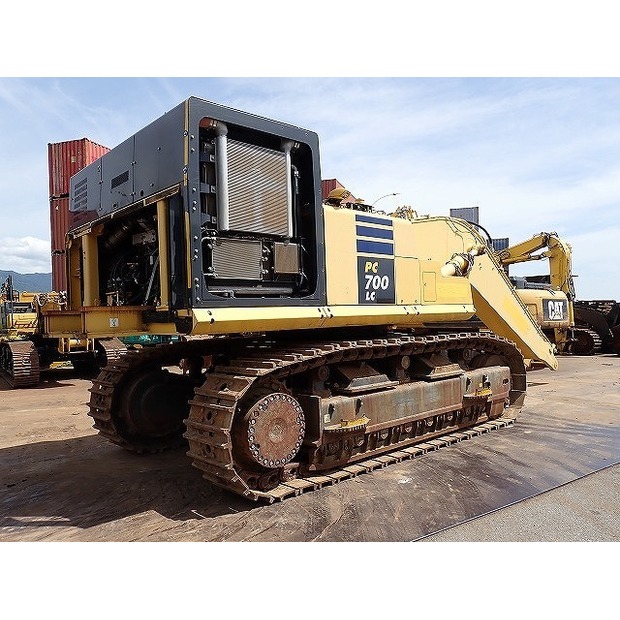 2019 Komatsu PC700LC-11-48423817
