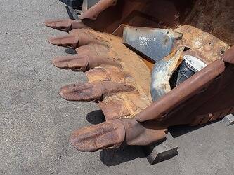 2019-komatsu-pc700lc-11-1471503-48423822