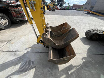 2017-komatsu-pc55mr-5mo-48424076