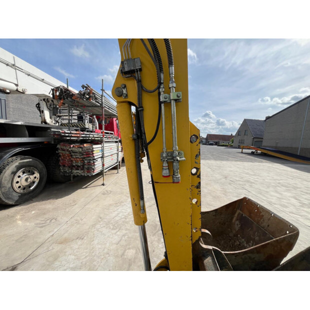 2017 Komatsu PC55MR-5MO-48424078