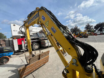2017-komatsu-pc55mr-5mo-48424082
