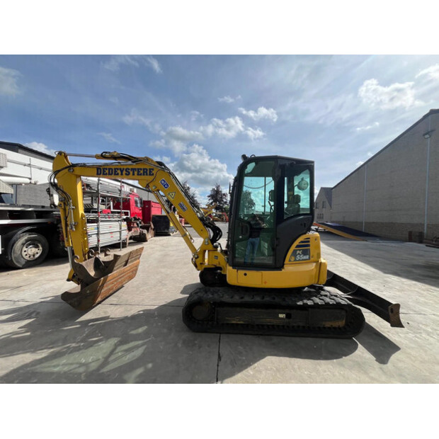 2017 Komatsu PC55MR-5MO-48424083