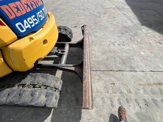 2017-komatsu-pc55mr-5mo-48424090