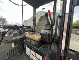 2017-komatsu-pc55mr-5mo-48424093
