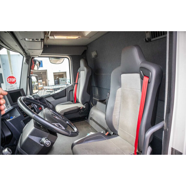 2016 Renault T460-48424301