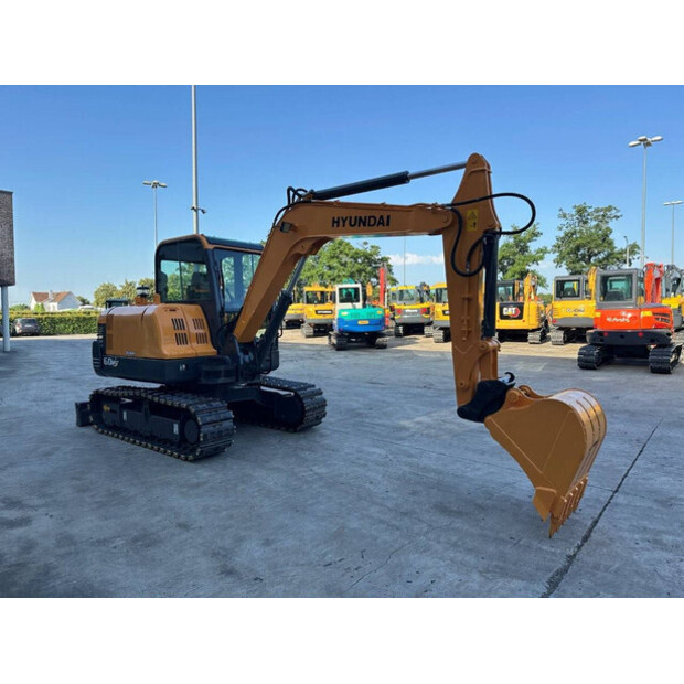2018 Hyundai R60VS-48424942