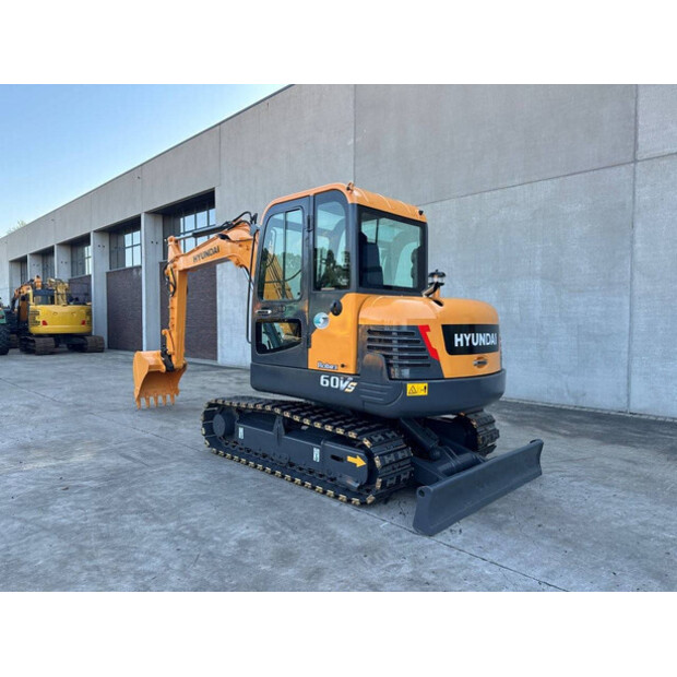 2018 Hyundai R60VS-48424948