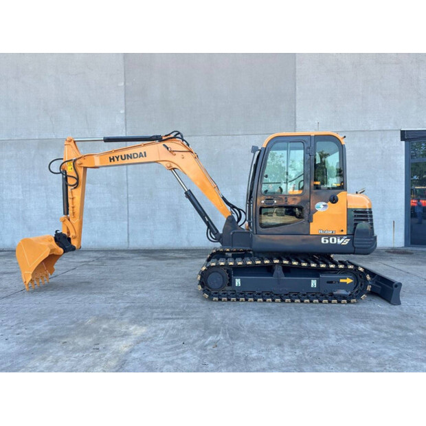 2018 Hyundai R60VS-48424950
