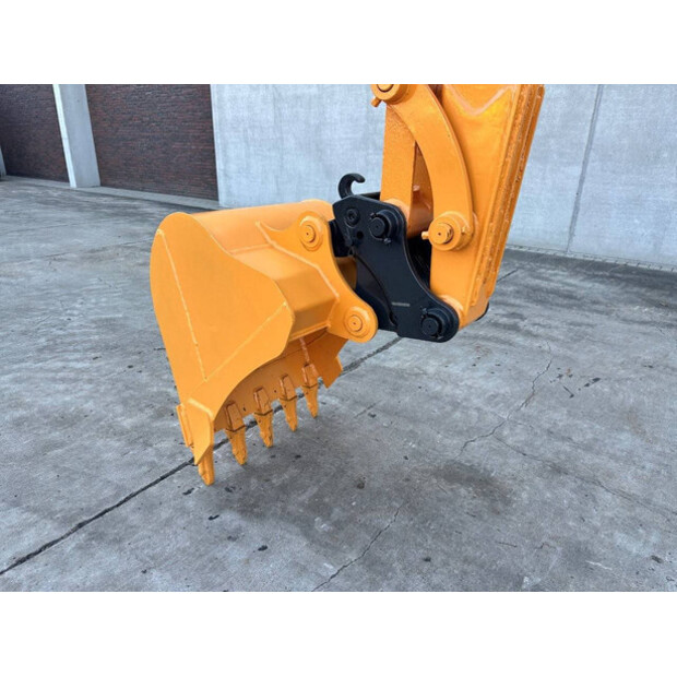2018 Hyundai R60VS-48424952