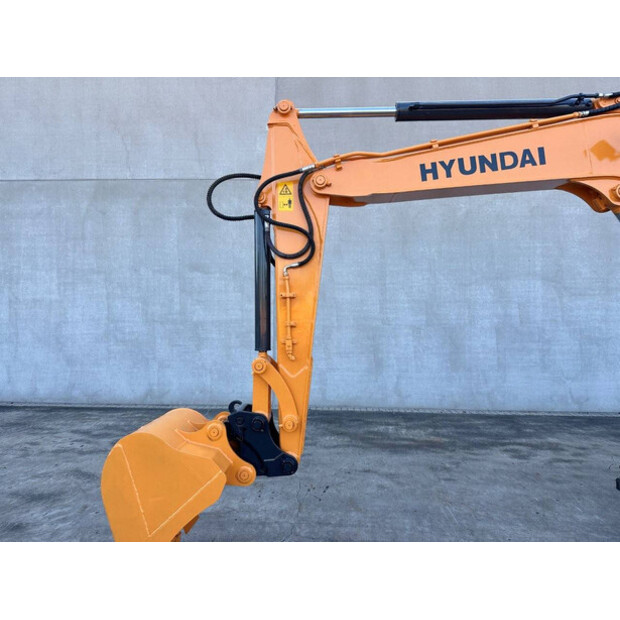 2018 Hyundai R60VS-48424956