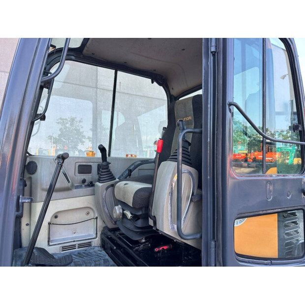 2018 Hyundai R60VS-48424980