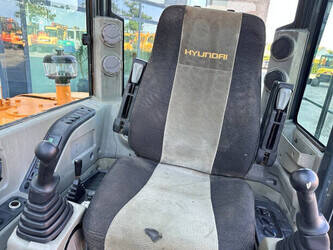 2018-hyundai-r60vs-1471537-48424987