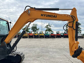 2018-hyundai-r60vs-1471543-48425173