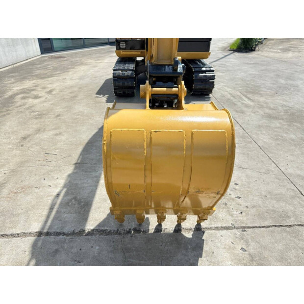 2017 Caterpillar 305.5E2-48425303