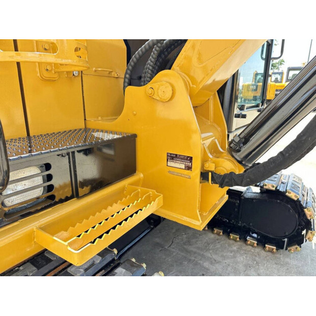 2017 Caterpillar 305.5E2-48425309