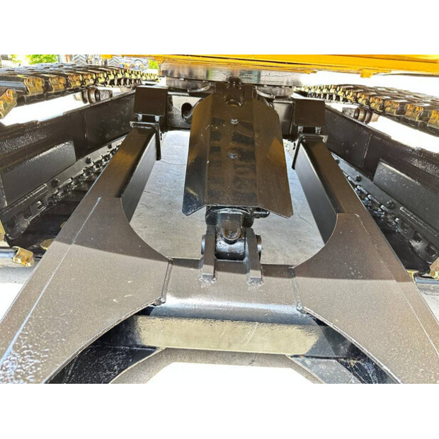 2017 Caterpillar 305.5E2-48425319