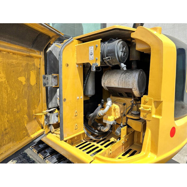 2017 Caterpillar 305.5E2-48425327