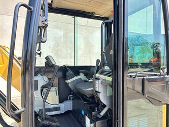 2017-caterpillar-305-5e2-1471547-48425333