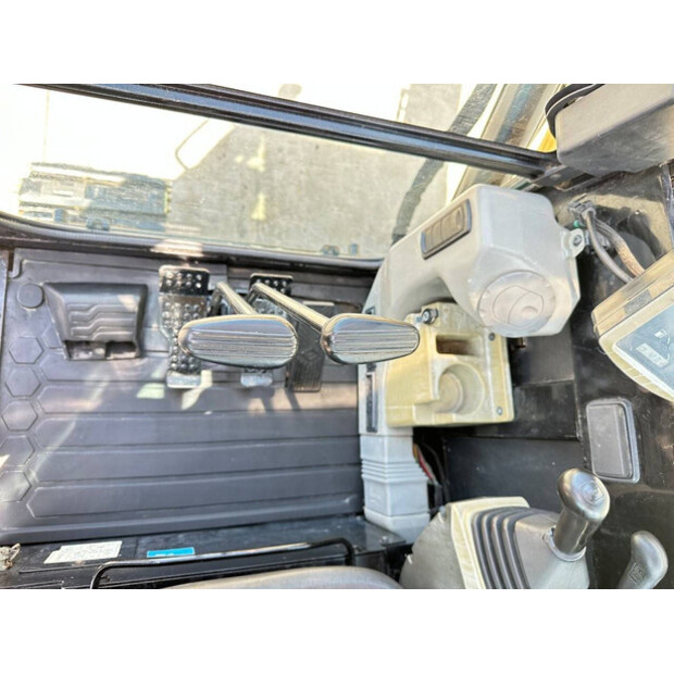 2017 Caterpillar 305.5E2-48425341