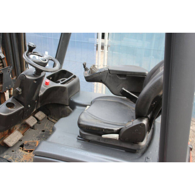 2017 Linde E16C-02-48425372