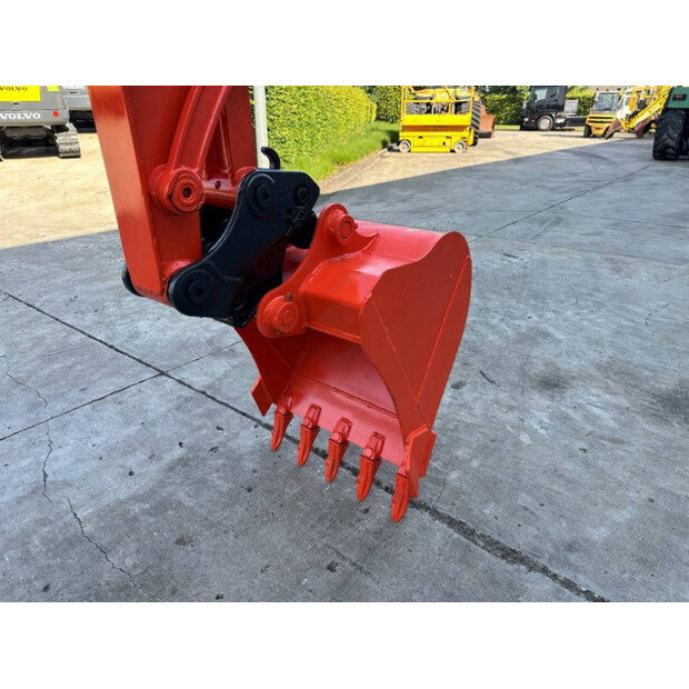 2016 KUBOTA KX155-5-48425625