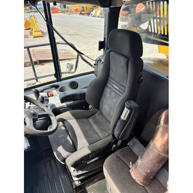 2018 Caterpillar 745C-48425755