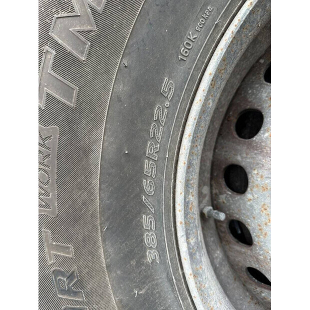 2012 إم أو إل M12-48426214