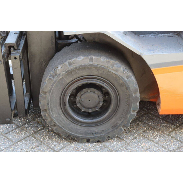 Toyota FBMF25-48426669