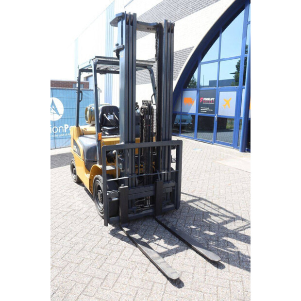 2019 Caterpillar GP25NT-48426874