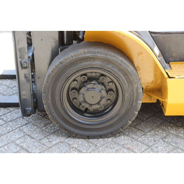 2019 Caterpillar GP25NT-48426883