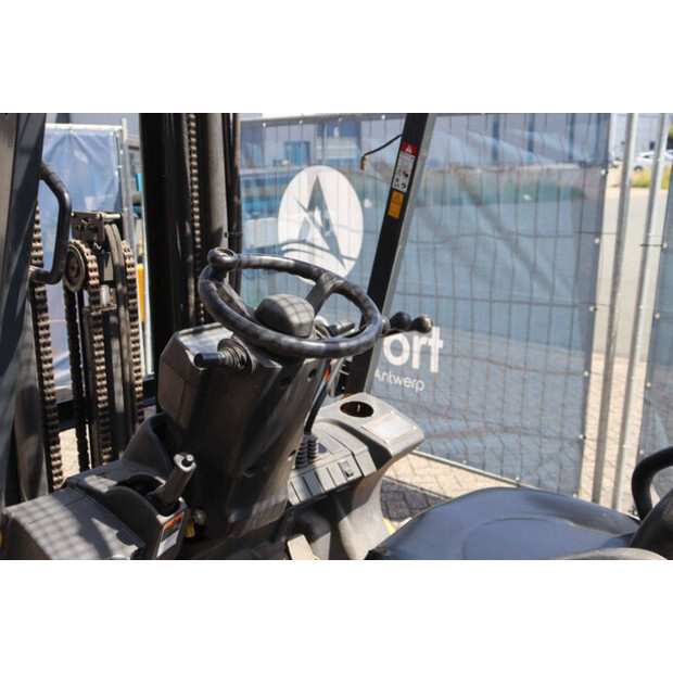 2019 Caterpillar GP25NT-48426892