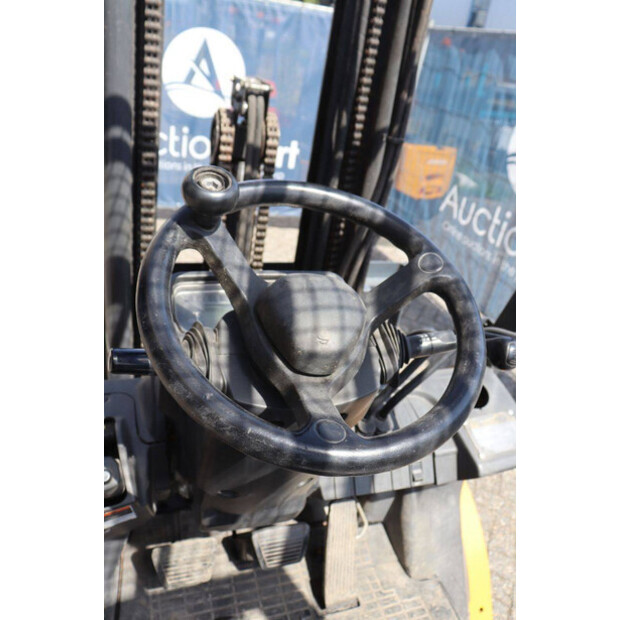 2019 Caterpillar GP25NT-48426894
