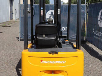 2005-jungheinrich-efg-320-1471657-48427419