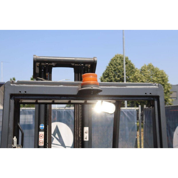 2005 جنجهينريتش EFG 320-48427432