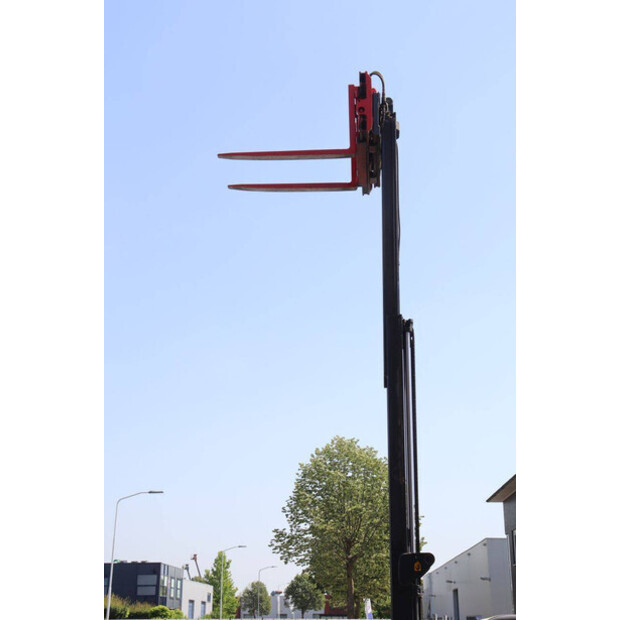 2005 جنجهينريتش EFG 320-48427450