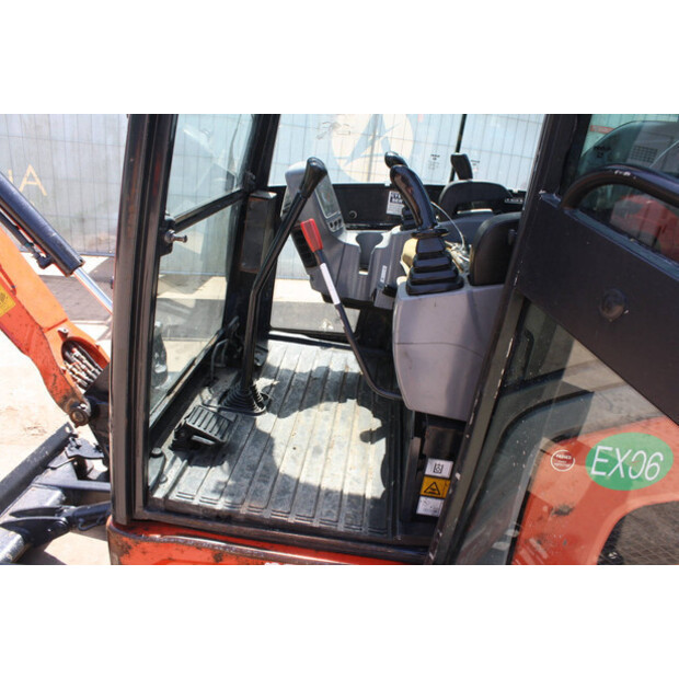 2014 KUBOTA KX016-4-48427594